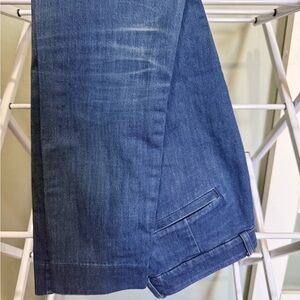 Women’s Blue Jeans